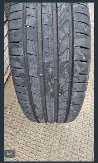4 neumáticos 225/55 R16 - en buen estado