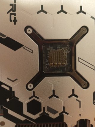 Tarjeta Gráfica AMD Radeon 5500 XT Sapphire