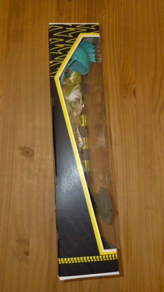 Muñeca Monster High Lagoona Blue Roller Maze G1