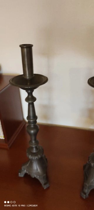 Castiçais antigos em estanho puro