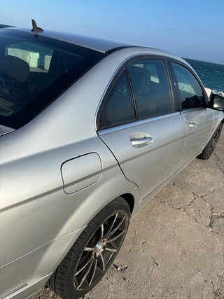 Mercedes-Benz C-Class Plata