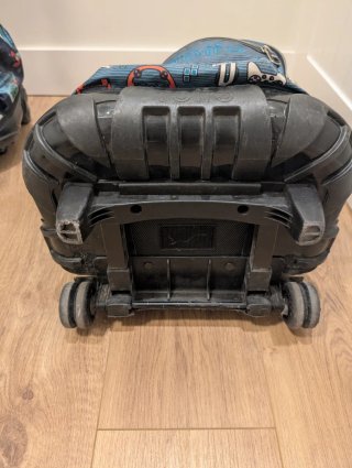 Mochila Totto Escolar con Ruedas