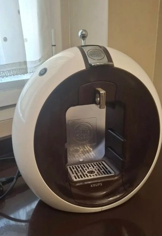 Cafetera Dolce Gusto Krups Blanca