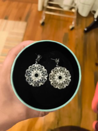 Pendientes Lotus Plateado y Blanco