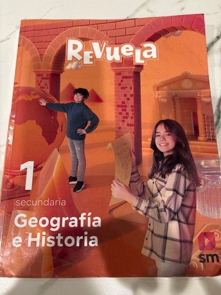 Libro de texto SM 1º ESO EDITORIAL SM REVUELA