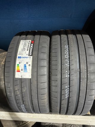 Neumáticos Yokohama Advan Sport 235/40ZR18
