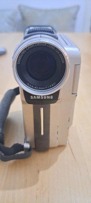 Videocámara Samsung VP-D130 Mini DV Digital-cam