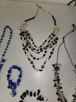Set Collane Blu e Nere