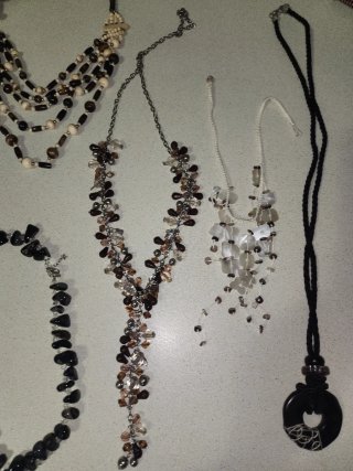 Set Collane Blu e Nere