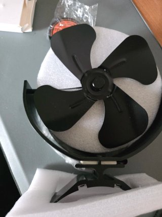 Ventilador chimenea termoeléctrico negro