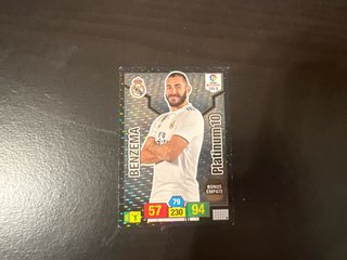 Cromo Benzema Platinum 10 Temporada 2018/19