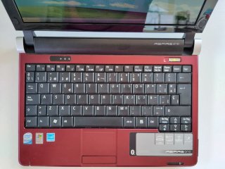 Portátil Acer Aspire One Rojo