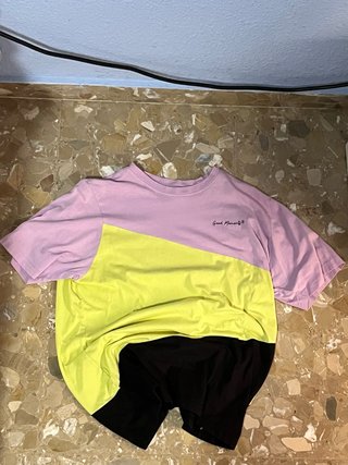 Camiseta Good Moments Tricolor Talla S