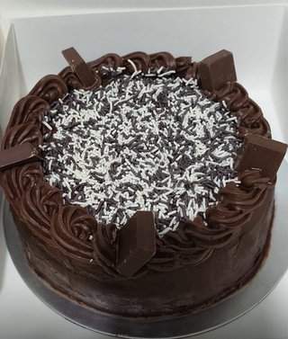 Tartas de cumpleaños tres leches, fresa con crema