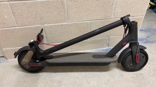 Patinete Eléctrico Xiaomi Negro