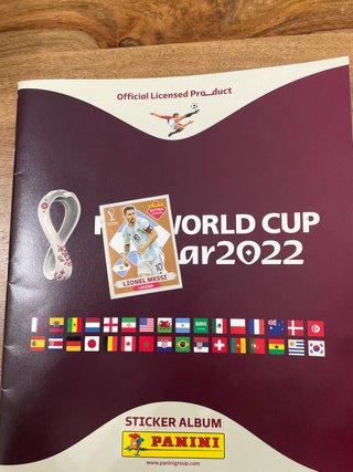 Álbum Panini Mundial Qatar 2022 y rusia 2018