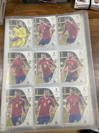 Álbum Panini Mundial Qatar 2022 y rusia 2018