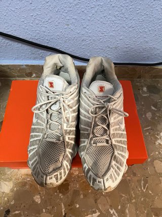 Nike Shox TL Blancas y Plata Talla 44