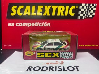 Scalextric SCX Coche Yacco Competición