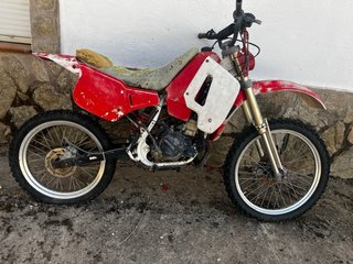 Beta 50cc Enduro/Motocross Clásica Roja