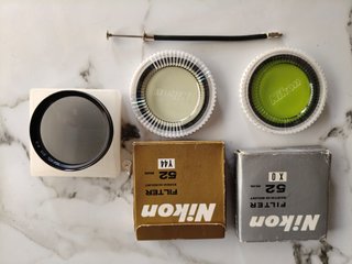 Filtros Nikon y Vivitar, Trípode VELBON SE-4