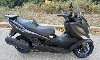 Suzuki Burgman 400 ABS 2023 Negra