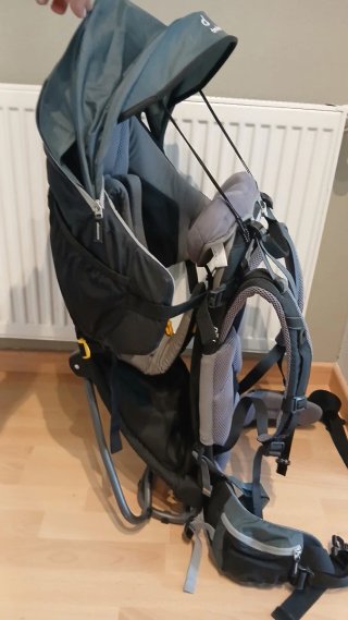 Mochila portabebés Deuter