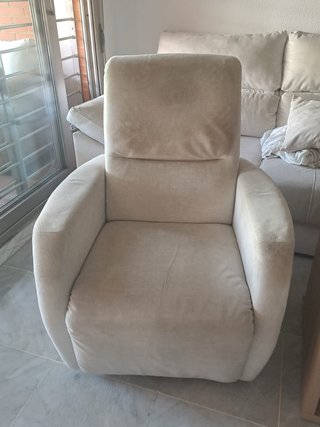 Sillón relax reclinable manual tela beige