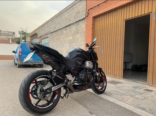 Kawasaki Z750 Negra
