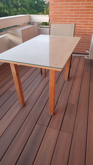 Mesa camilla de madera con cristal