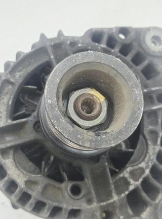 Alternador seat 037903025m cordoba 1.9 mt 4400