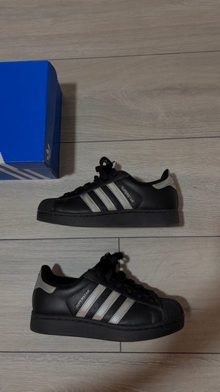 Adidas Superstar Negras Talla 36,5
