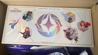 Lorcana Curator's Collection Heroines Edición