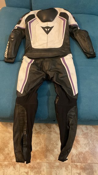 Mono Dainese 2 Piezas Réplica