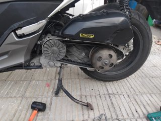 Honda Forza 125 Maxi Scooter