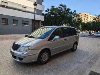 Lancia Phedra 2006