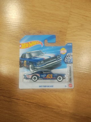 Hot Wheels 1963 Ford Galaxie Cool Classics