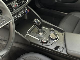 Alfa Romeo Giulia 2.0 Gasolina 147kW (200CV) Giulia AT