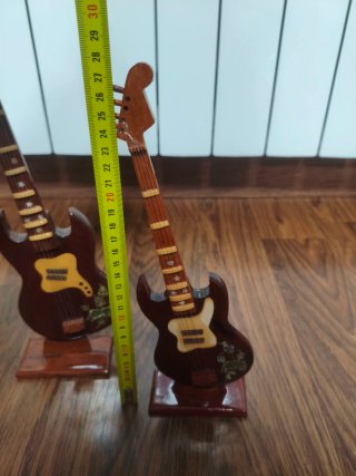 Decoración Guitarra Madera (INDIVIDUAL)