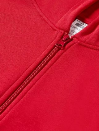 Chaqueta con capucha roja