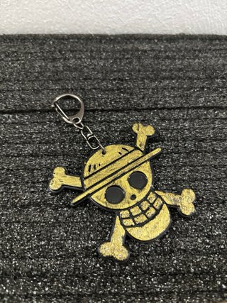 Llavero One Piece Calavera Dorada