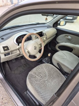 Nissan Micra 2005 pegatina "B" gasolina