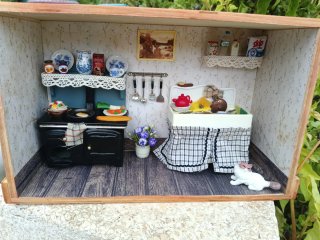 Cocina miniatura con accesorios