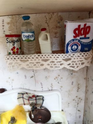 Cocina miniatura con accesorios