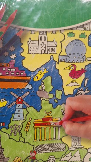 Mapa gigante para colorear (4 títulos)