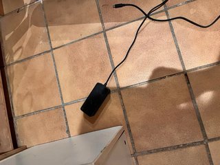 Patinete eléctrico con cargador