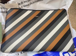 Pochette FOSSIL in Pelle di Cactus