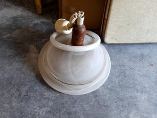 Lampada da soffitto in vetro e legno