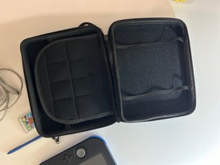 Nintendo 2DS Nera + Accessori