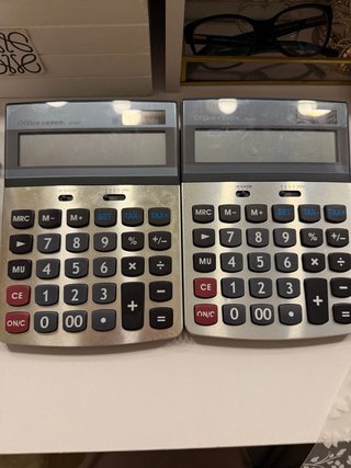 2 Calculadoras Office Depot